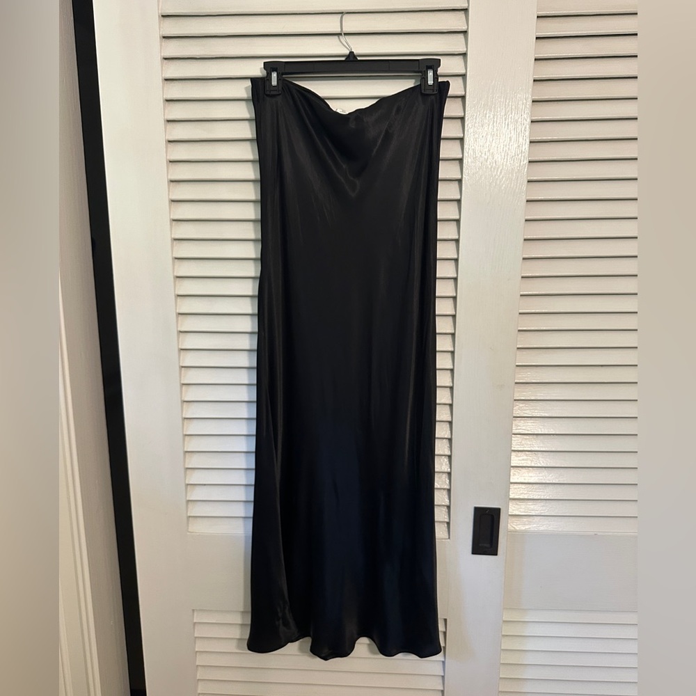 H&M Black Maxi Skirt